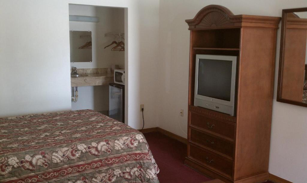 East Lake Inn Orient Park Room photo